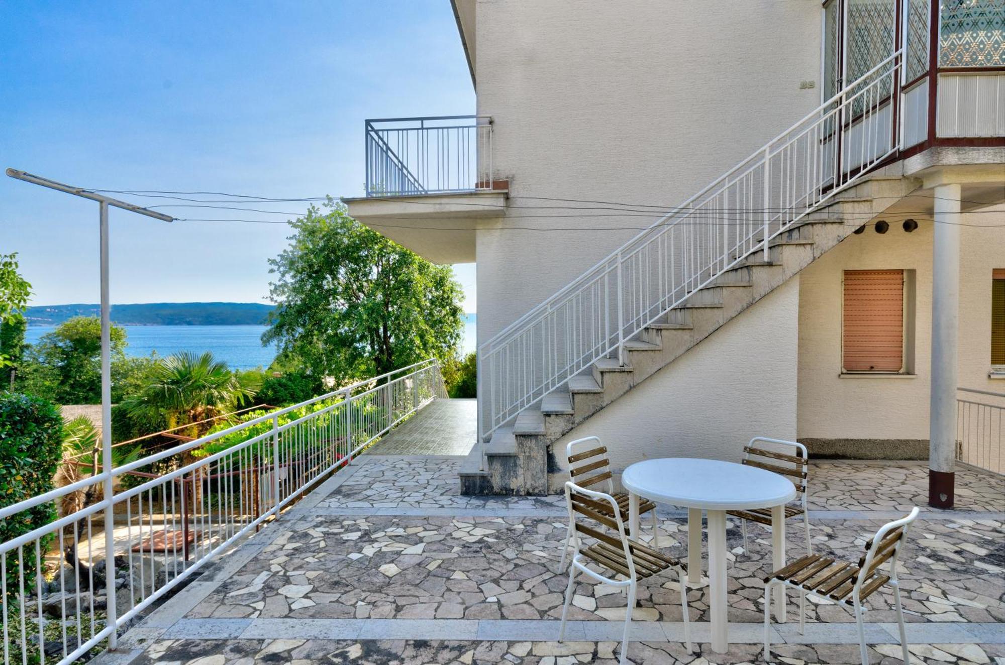 Mica Lägenhet Crikvenica Exteriör bild