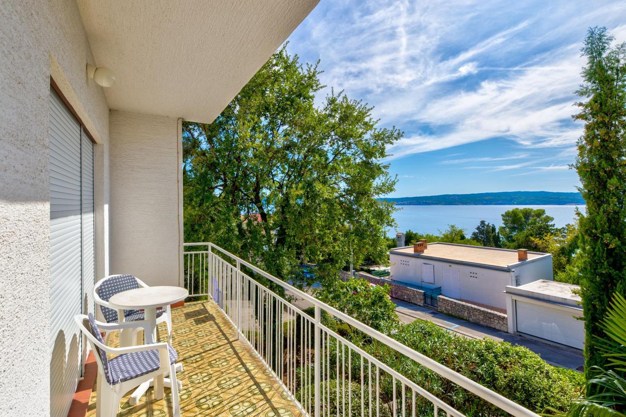 Mica Lägenhet Crikvenica Exteriör bild